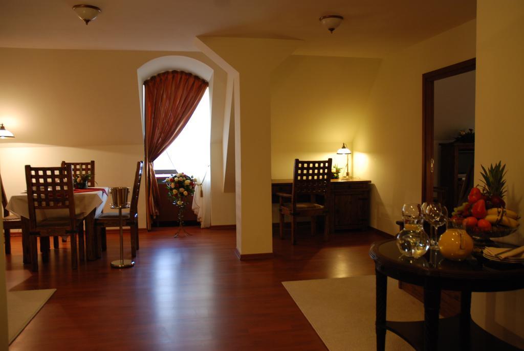 Hotel Zamek Krolewski W Niepolomicach 3*
